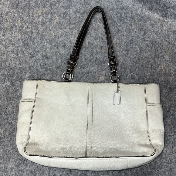 Coach Handbags - Vintage Coach White Pebble Leather Chelsea‎ Handbag Purse No.F0782- F10890 -(55)
